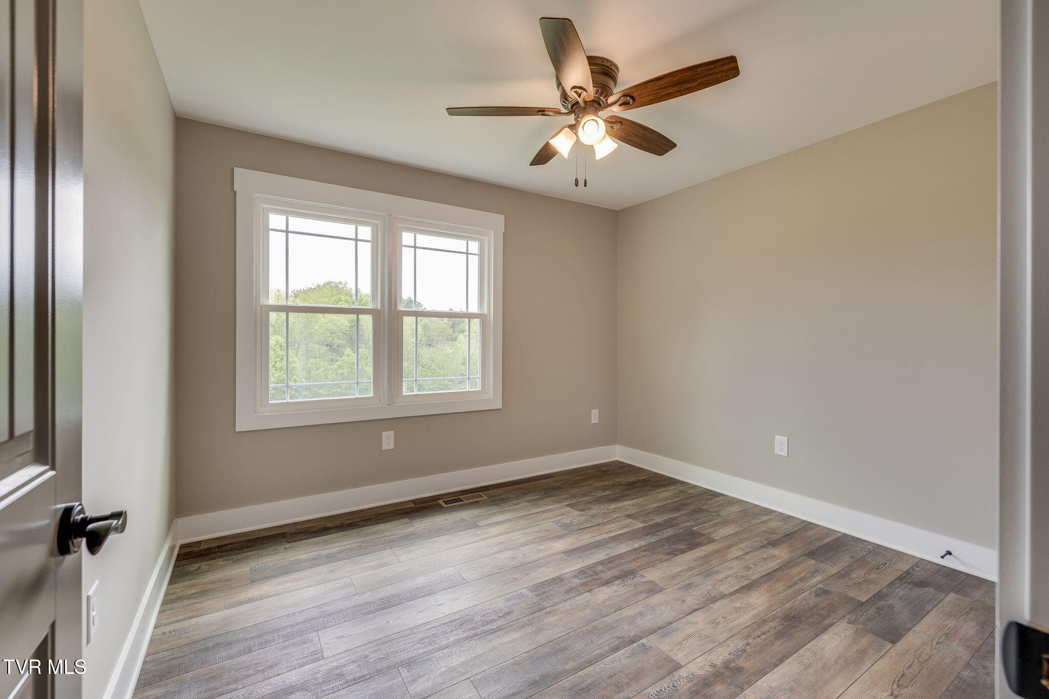 518 Providence Road Limestone, TN 37681 - Photo 24 of 42 023