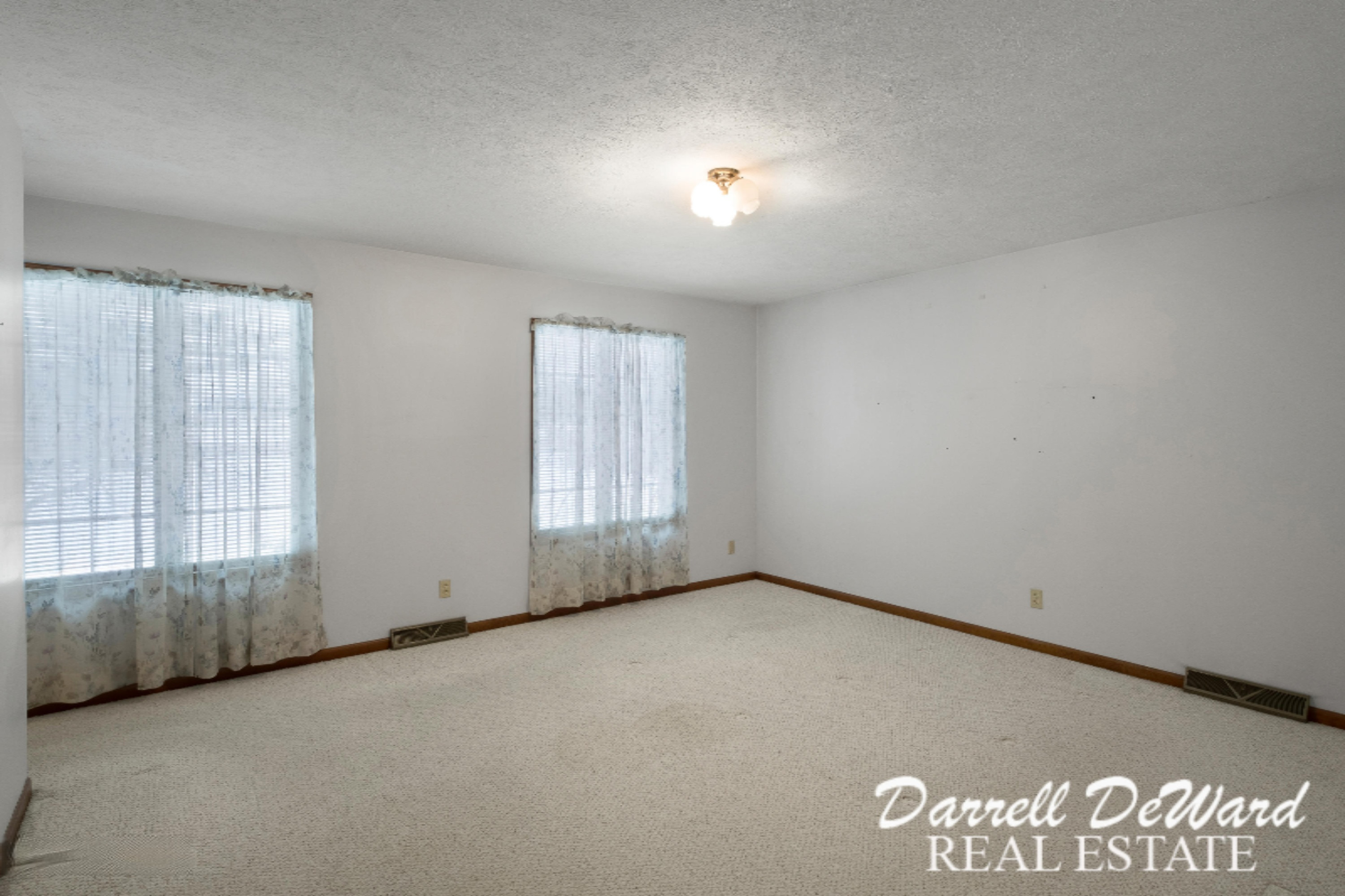 4670 Bender Road Middleville, MI 49333 - Photo 10 of 28 Photo-27- master