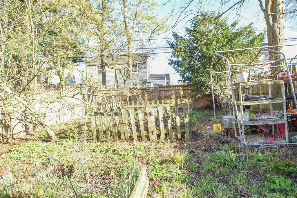 64 Fuller Street Boston, MA 02124 - Photo 27 of 31