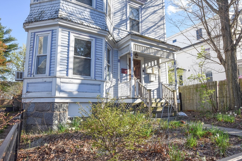 64 Fuller Street Boston, MA 02124 - Photo 3 of 31