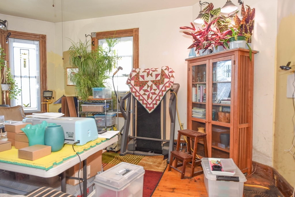 64 Fuller Street Boston, MA 02124 - Photo 6 of 31