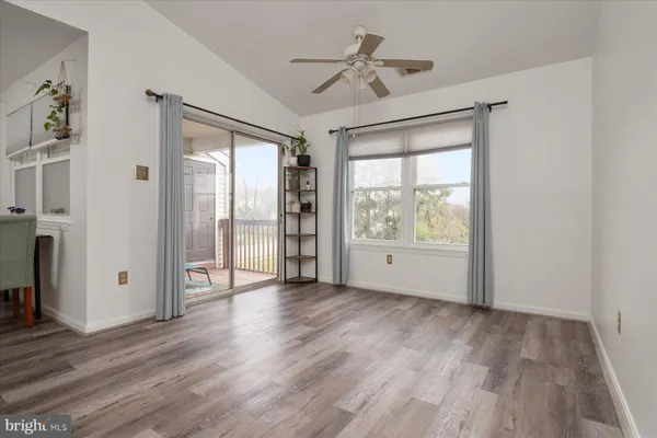 $220,000 | 2 Fallen Tree Court, Unit 2H, Baltimore, MD 21227