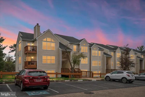 $220,000 | 2 Fallen Tree Court, Unit 2H, Baltimore, MD 21227