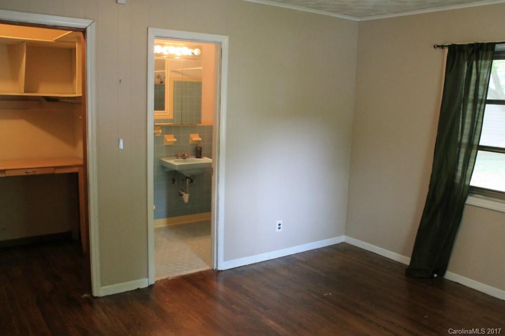 4332 Castlewood Road Charlotte, NC 28209 - Photo 9 of 16