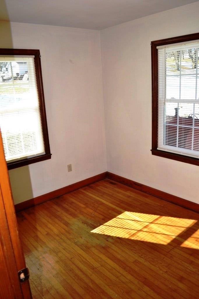 114 Adwolfe Road Marion, VA 24354 - Photo 16 of 24 Gallery Image 16