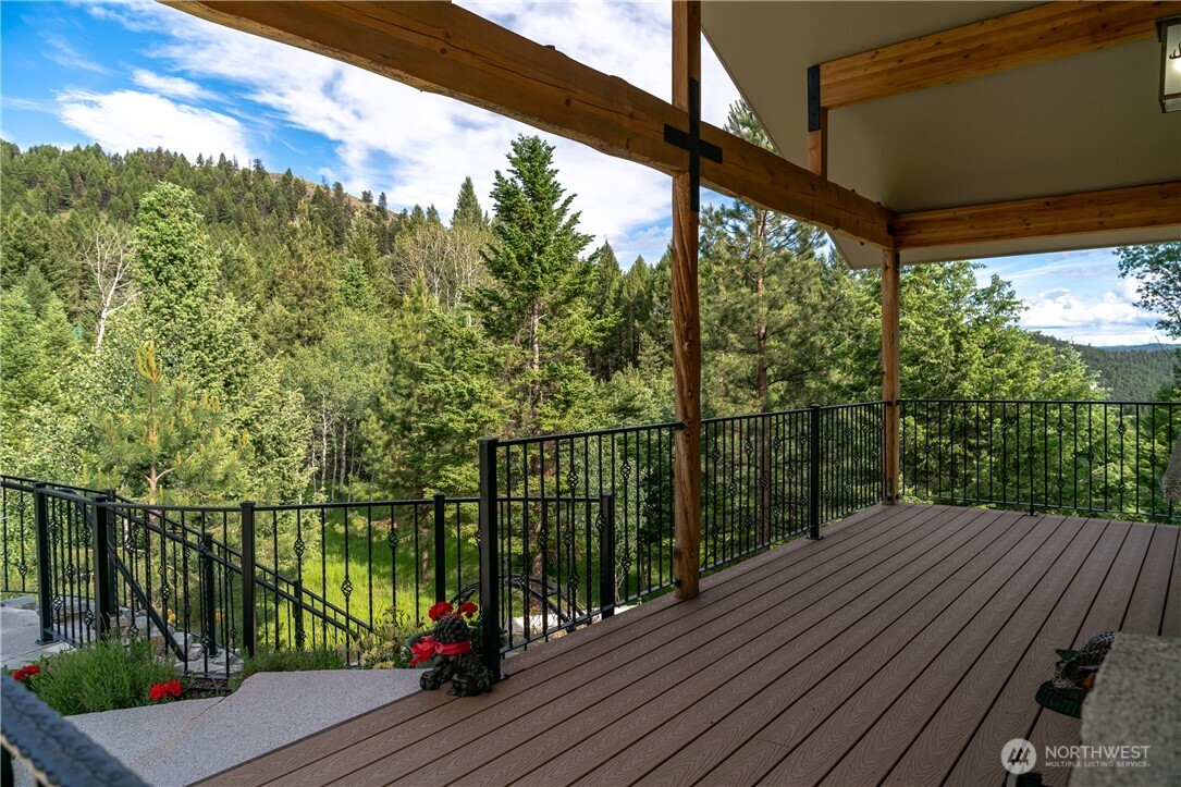 54 Spring Meadow Lane Oroville, WA 98844 - Photo 6 of 25