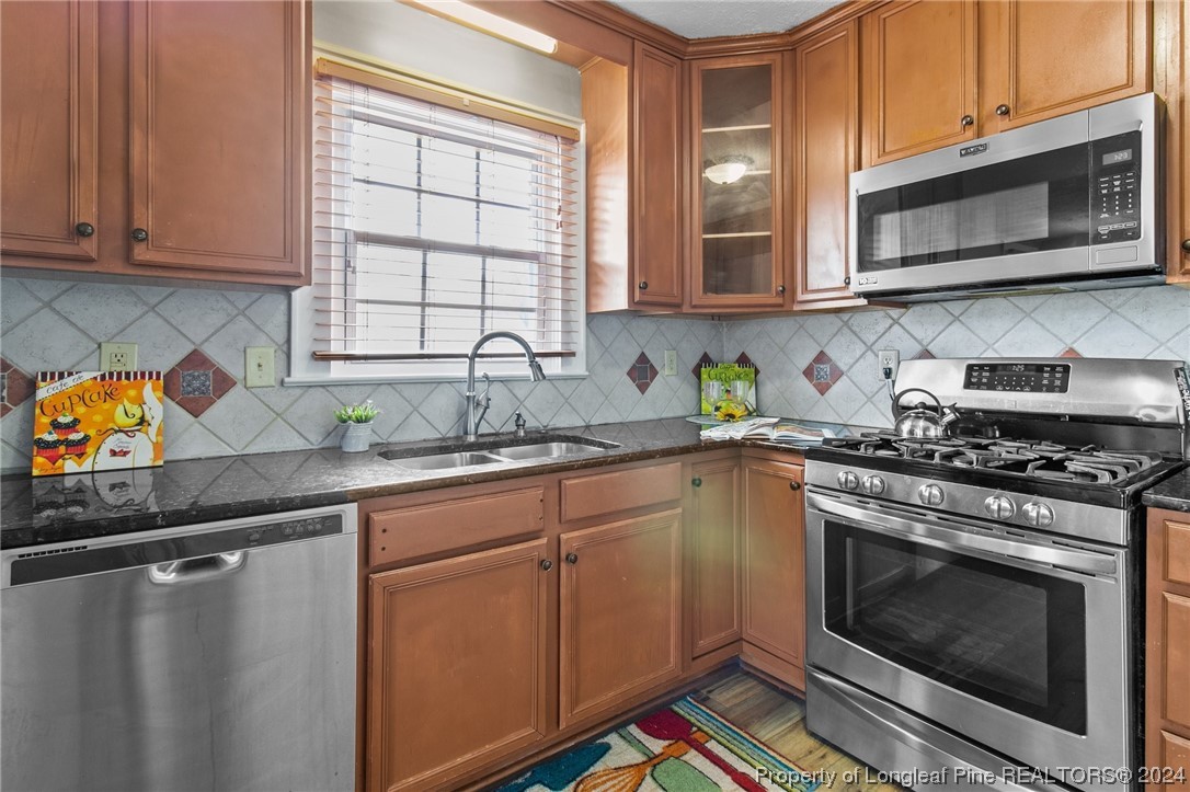 8442 Fayetteville Road Godwin, NC 28344 - Photo 9 of 37 Gallery Image 9