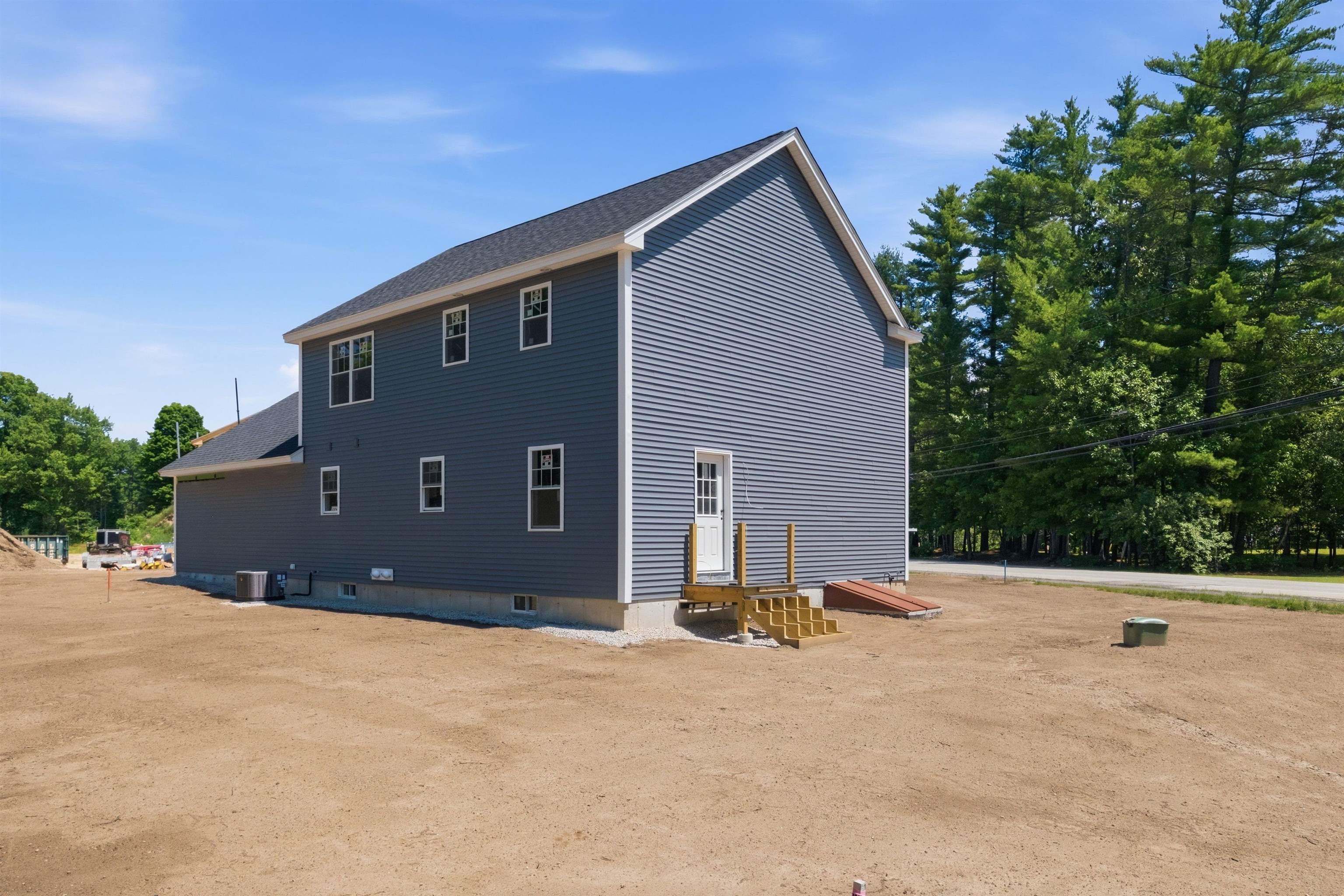 105 Sewalls Falls Road Concord, NH 03303 - Photo 4 of 13