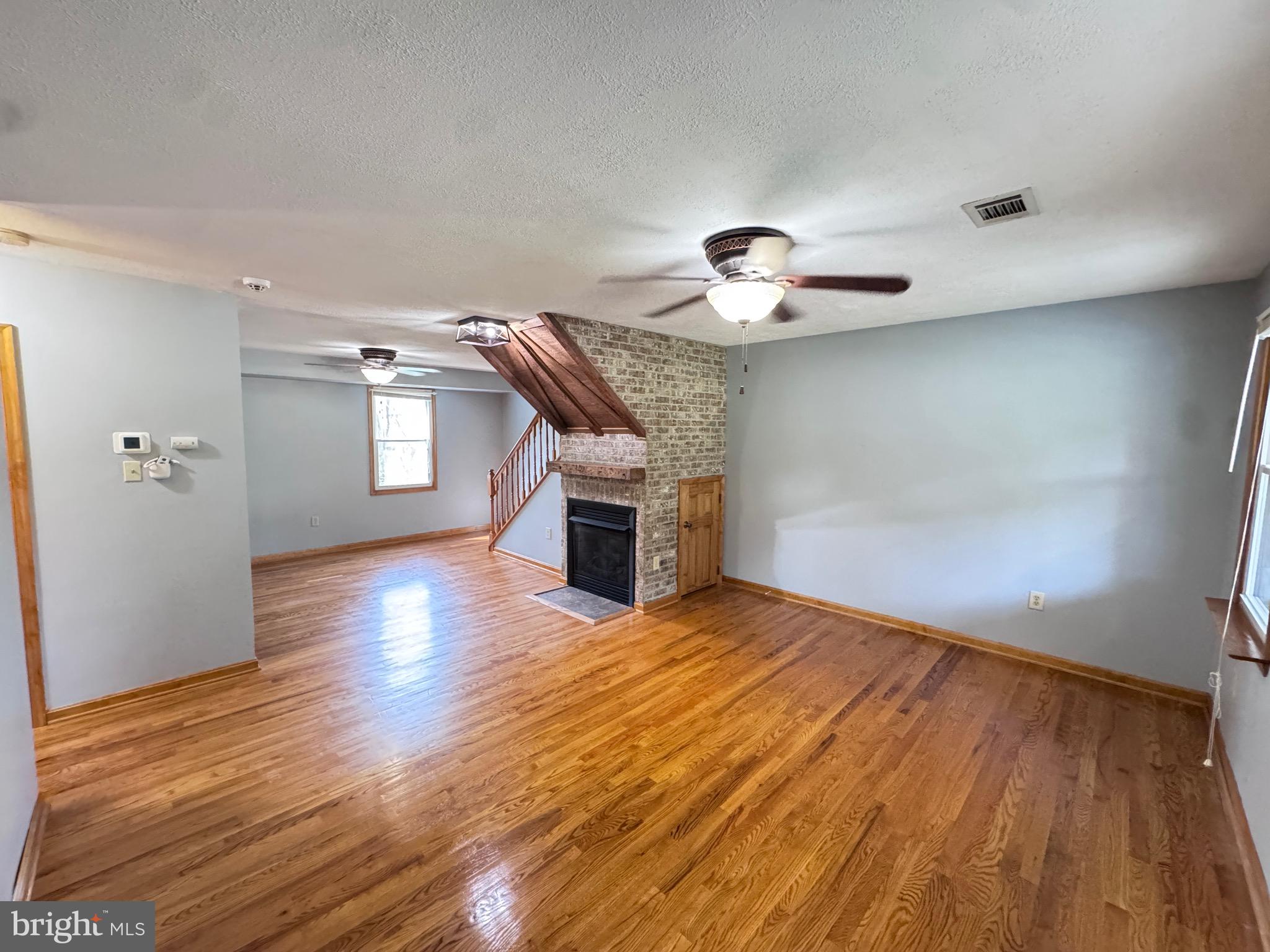 505 4th Avenue Brunswick, MD 21716 - Photo 12 of 54