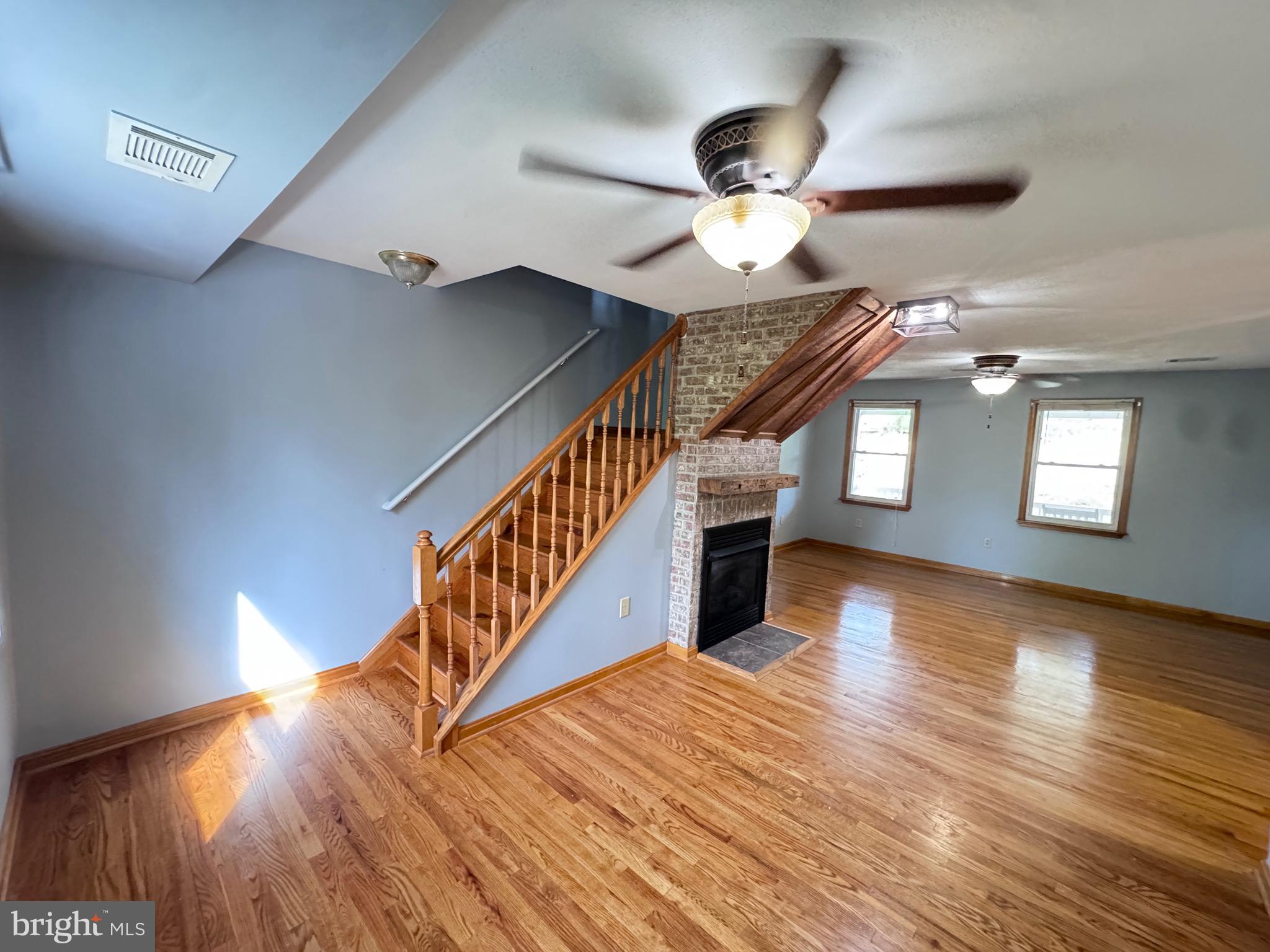 505 4th Avenue Brunswick, MD 21716 - Photo 10 of 54