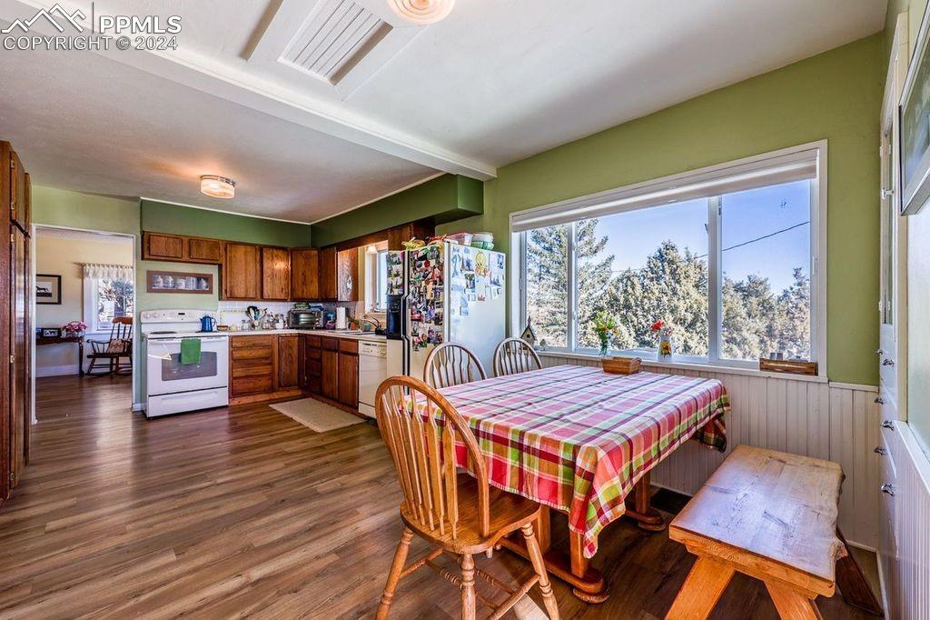 6597 Highway 83 Franktown, CO 80116 - Photo 20 of 48 a outdoor dining space with furniture and outdoor view