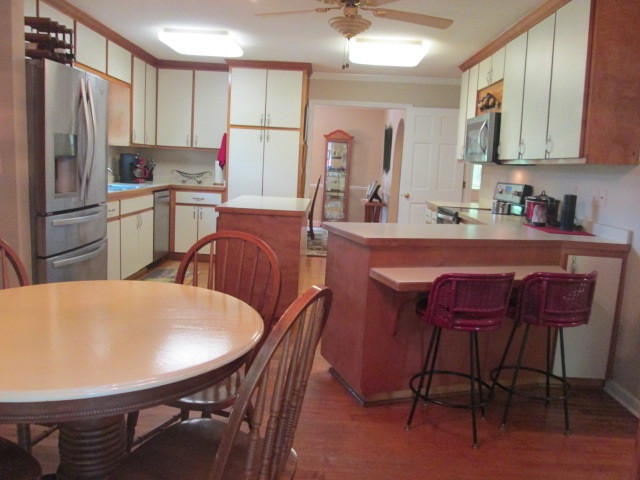 9944 Baileywick Road Raleigh, NC 27613 - Photo 11 of 30 Breakfast Area