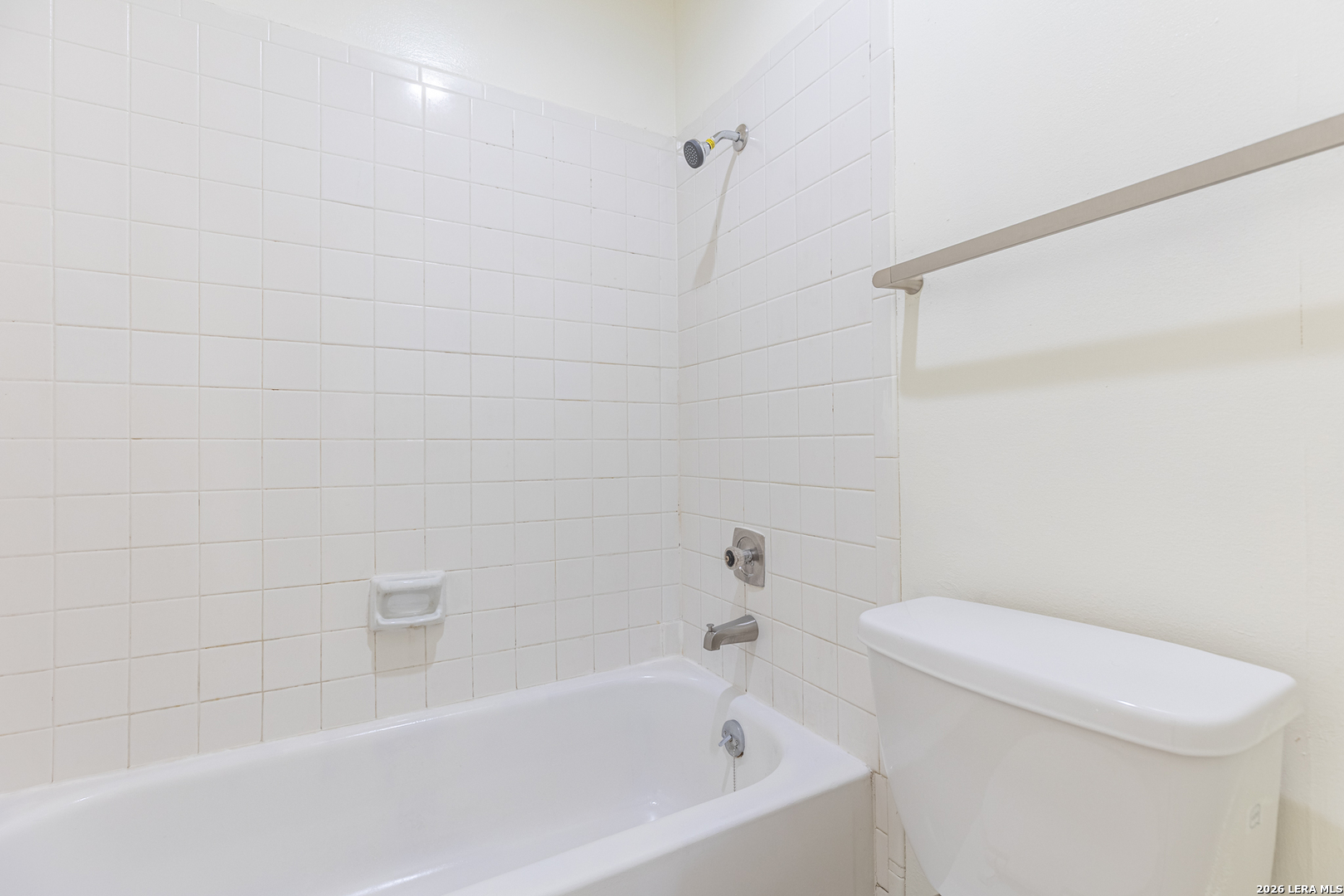 8127 Babe Ruth Street San Antonio, TX 78240 - Photo 11 of 33