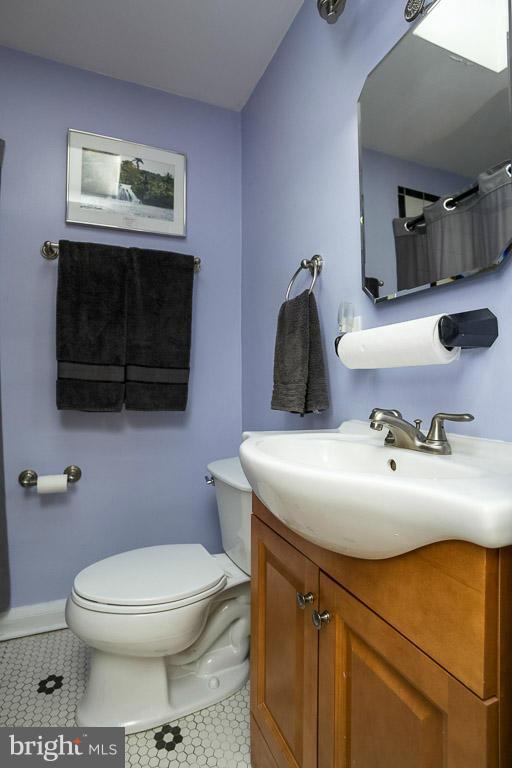 8318 Edgedale Road Baltimore, MD 21234 - Photo 22 of 30 Lots of sunlight in this bathroom