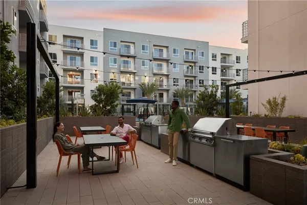 a view of a livingroom with furniture