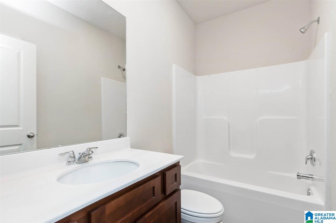 505 Clover Circle Springville, AL 35146 - Photo 7 of 8