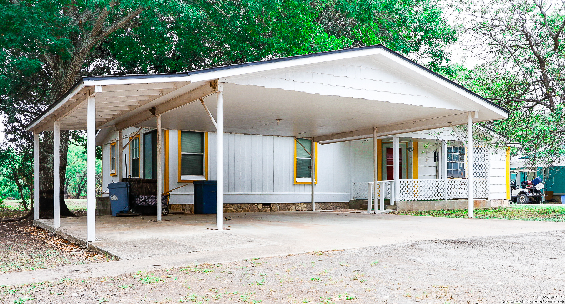 2403 Airport Road Brackettville, TX 78832 - Photo 2 of 16