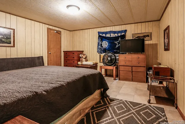 $105,000 | 2403 Airport Road, Brackettville, TX 78832