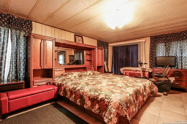 $105,000 | 2403 Airport Road, Brackettville, TX 78832