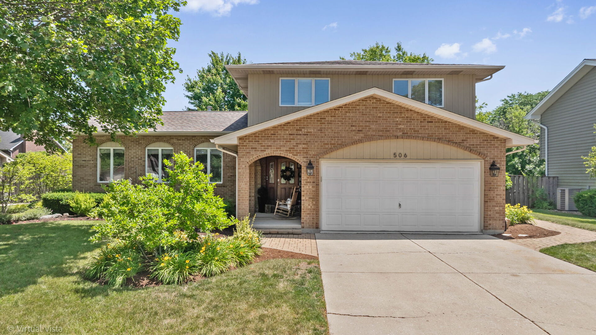 506 South Raven Road Shorewood, IL 60404 - Photo 1 of 37 a view of house with garden