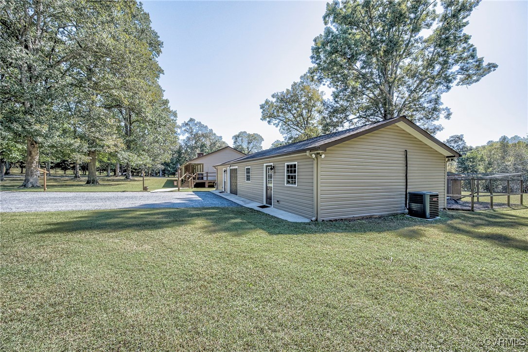 4275 Rockhill Road Mechanicsville, VA 23111 - Photo 5 of 43 a view of a house with a yard