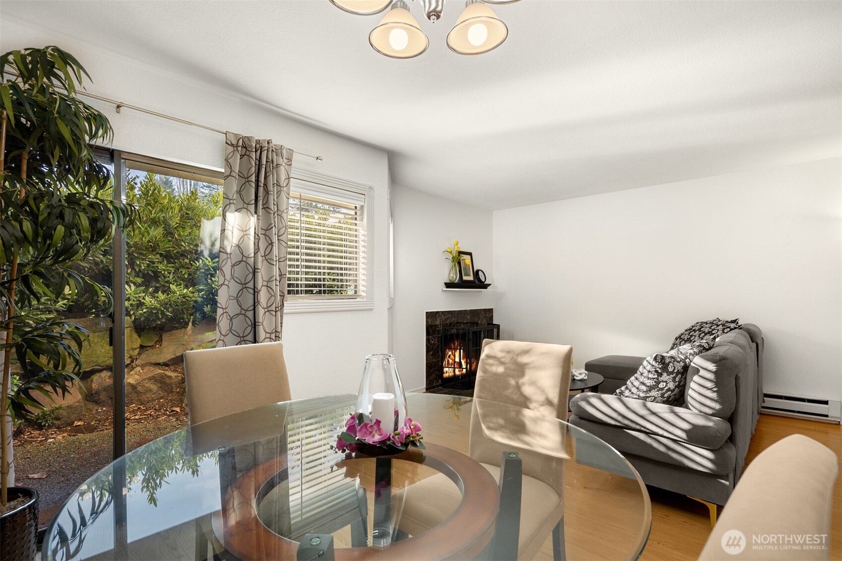 3024 Northeast 143rd Street, Unit 103 Seattle, WA 98155 - Photo 2 of 24