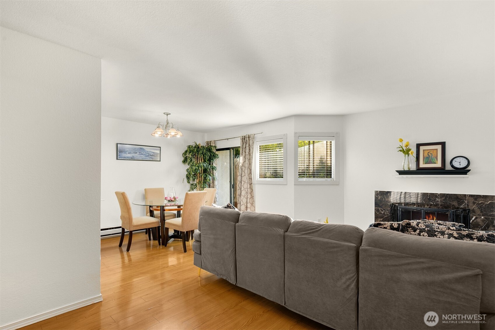 3024 Northeast 143rd Street, Unit 103 Seattle, WA 98155 - Photo 6 of 24