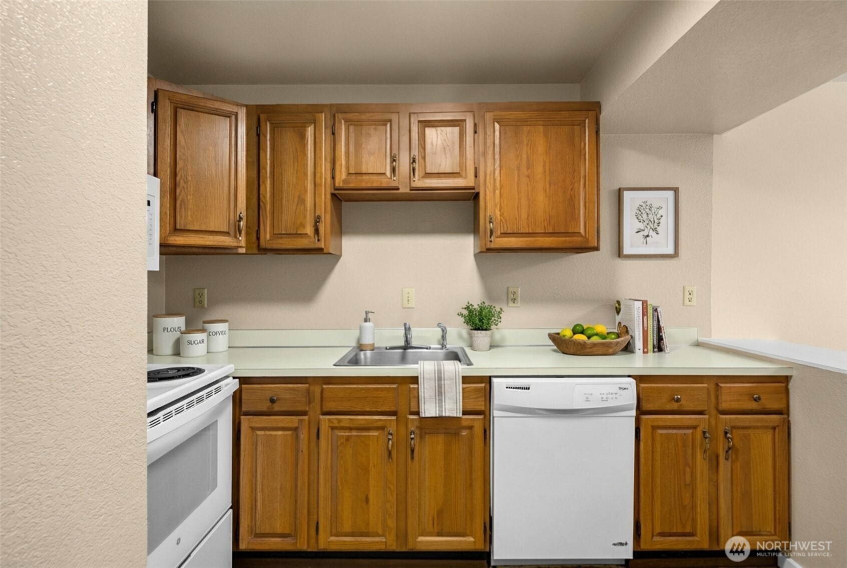 3024 Northeast 143rd Street, Unit 103 Seattle, WA 98155 - Photo 8 of 24