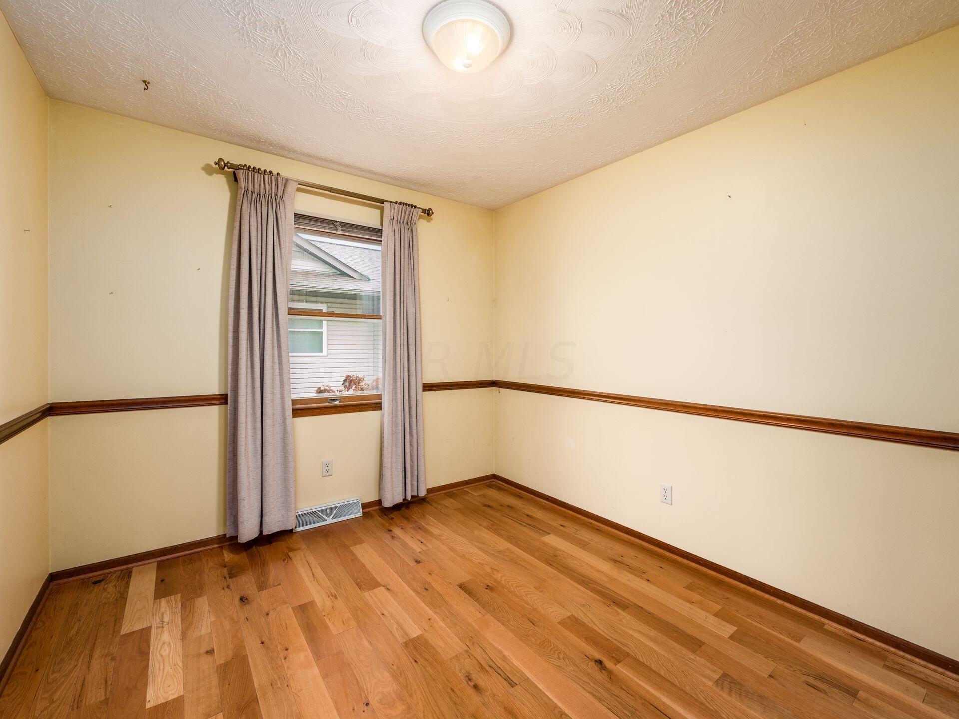 788 Cheshire Road Sunbury, OH 43074 - Photo 8 of 30 Dining Room