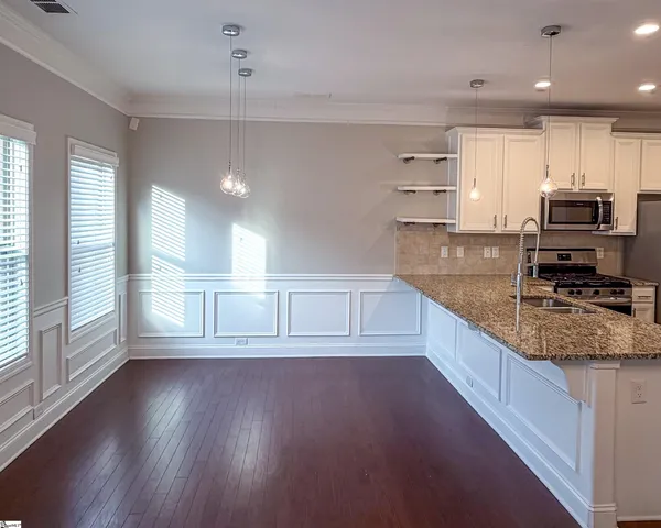 $1,900 | 428 Woodbark Court, Mauldin, SC 29662