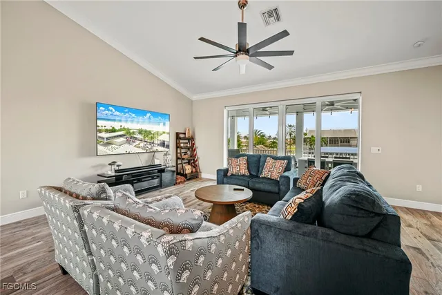 $12,500 | 256 Ibis Street, Fort Myers Beach, FL 33931