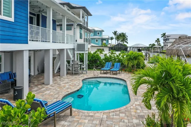 $12,500 | 256 Ibis Street, Fort Myers Beach, FL 33931