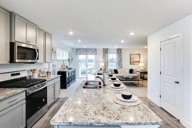 $376,990 | 6729 Hinterland Trail South, Cottage Grove, MN 55016