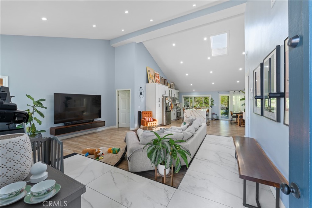 23930 Sapphire Canyon Road Diamond Bar, CA 91765 - Photo 13 of 84