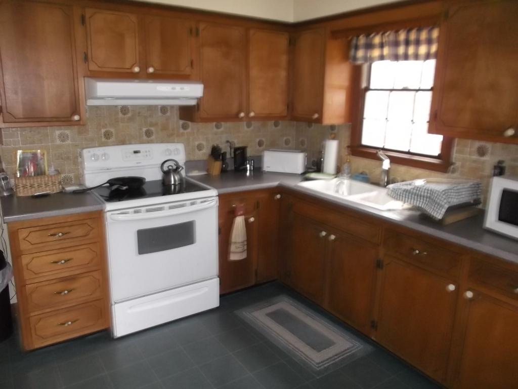 2 Cardinal Road Concord, NH 03301 - Photo 3 of 23