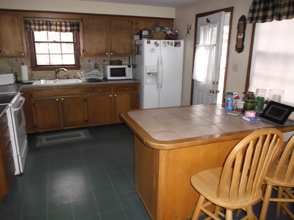2 Cardinal Road Concord, NH 03301 - Photo 5 of 23