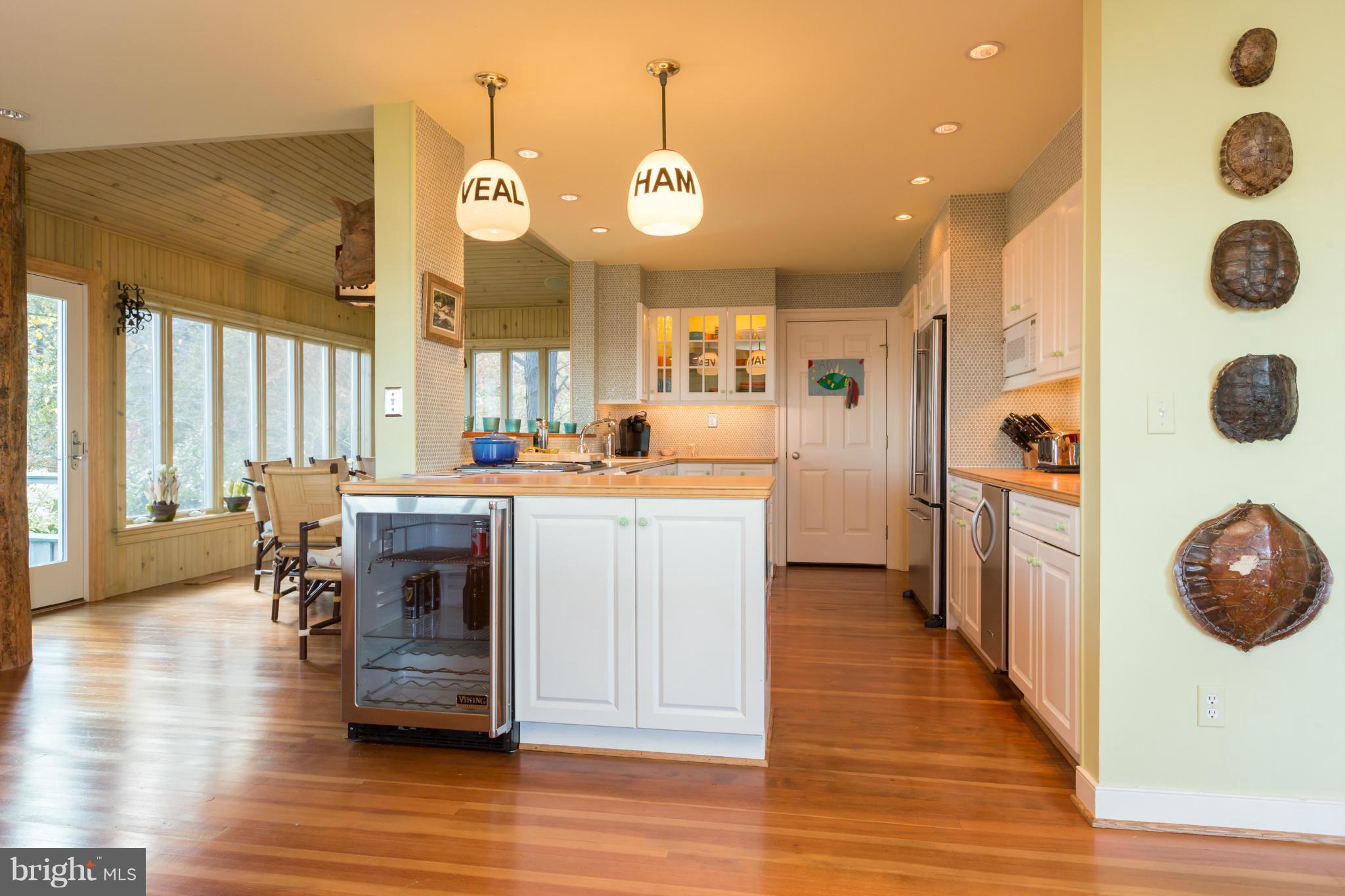 4535 Benoni Point Road Royal Oak, MD 21662 - Photo 3 of 13 Kitchen