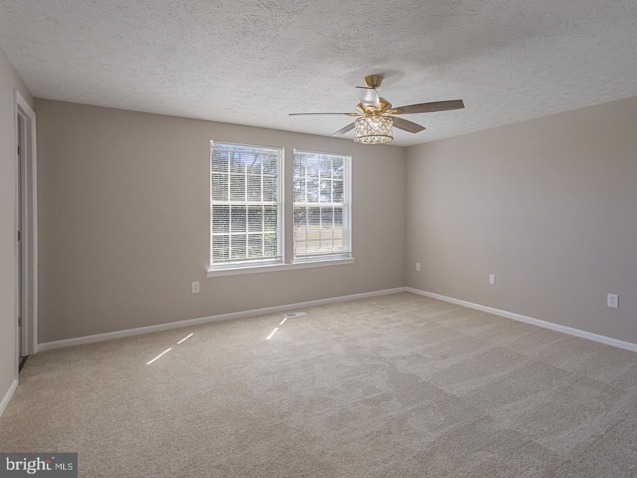 719 Clover Valley Court Edgewood, MD 21040 - Photo 9 of 25