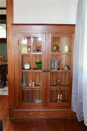 $288,000 | 300 North Monroe Street, Oregon, MO 64473