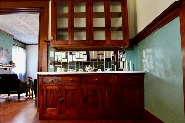 $288,000 | 300 North Monroe Street, Oregon, MO 64473