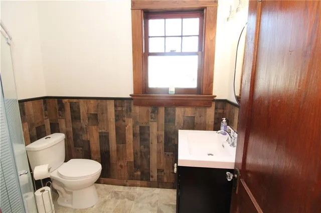 $288,000 | 300 North Monroe Street, Oregon, MO 64473