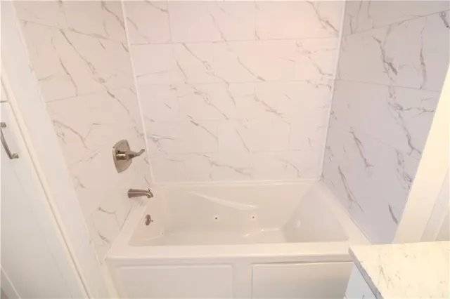 $288,000 | 300 North Monroe Street, Oregon, MO 64473