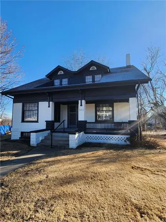 $288,000 | 300 North Monroe Street, Oregon, MO 64473