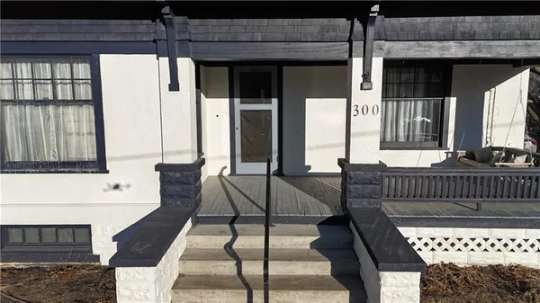 $288,000 | 300 North Monroe Street, Oregon, MO 64473