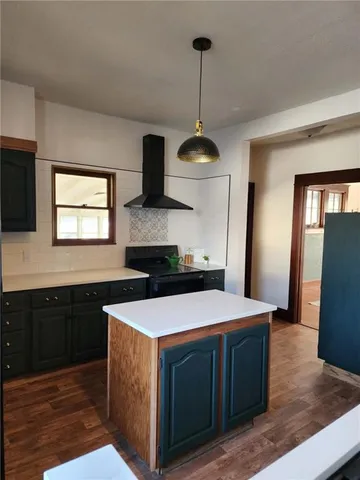 $288,000 | 300 North Monroe Street, Oregon, MO 64473