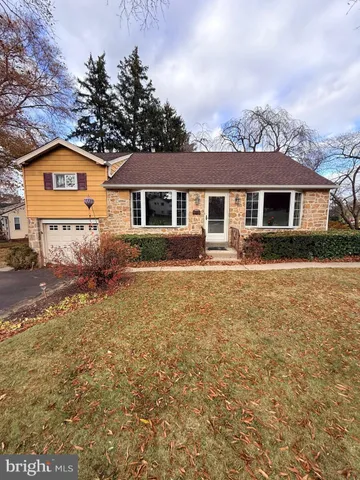 $507,000 | 25 Northview Drive, Glenside, PA 19038