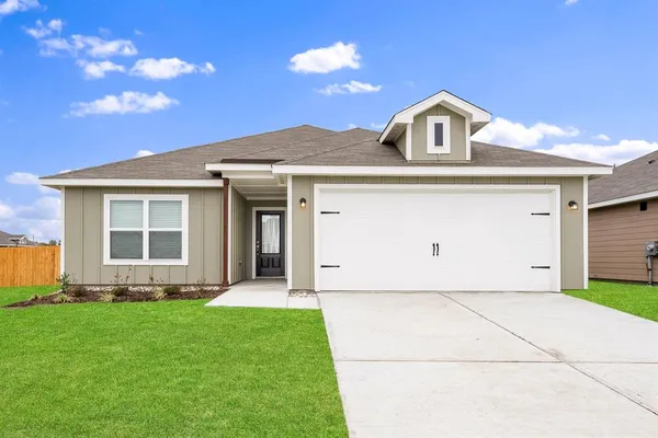 $1,810 | 4703 Fillmore Drive, Greenville, TX 75401