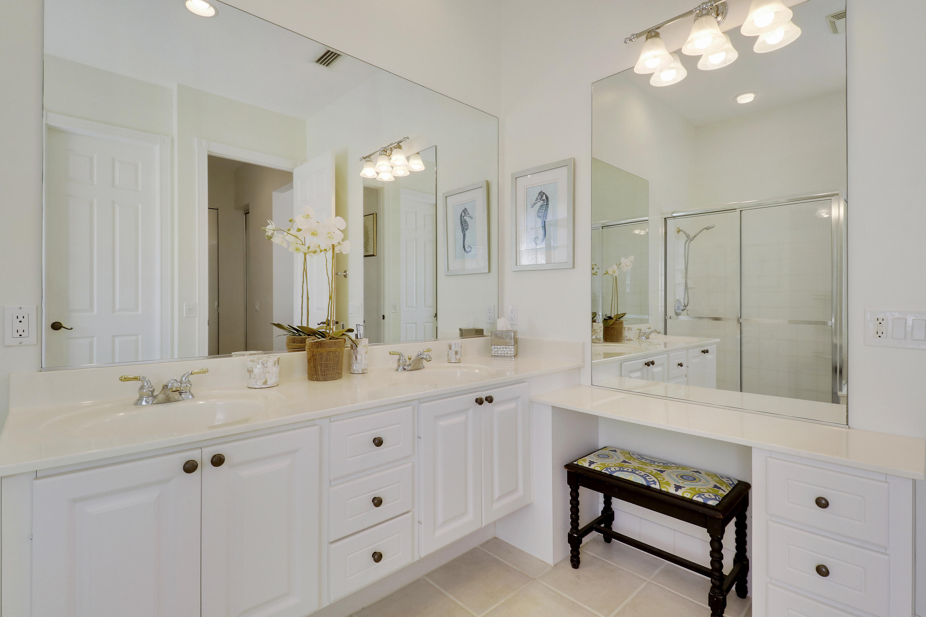 511 Sweet Bay Circle Jupiter, FL 33458 - Photo 23 of 53 Primary Bath