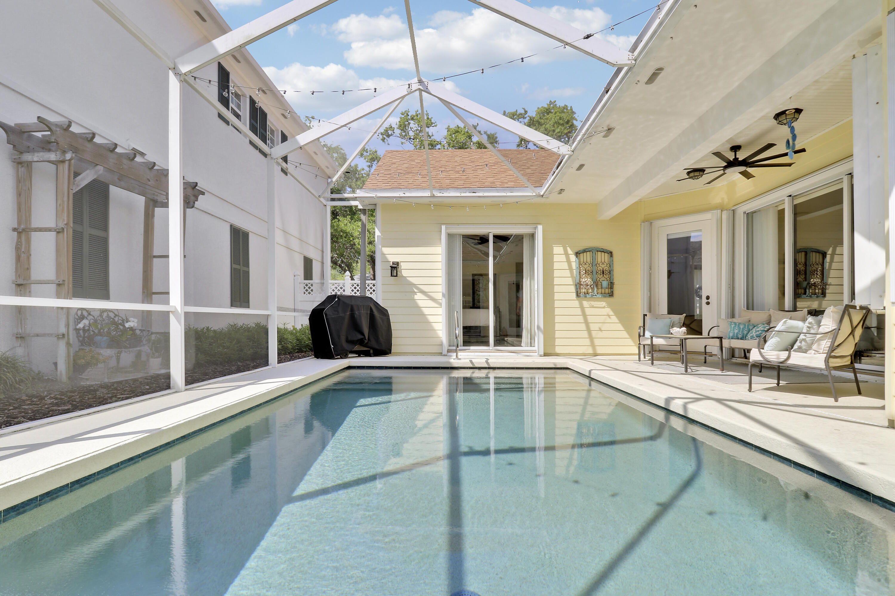 511 Sweet Bay Circle Jupiter, FL 33458 - Photo 35 of 53 Pool II