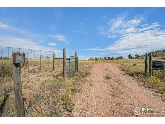 $450,000 | 2052 Great Twins Road, Livermore, CO 80536